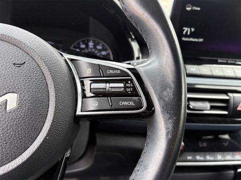 Certified 2022 Kia Seltos Nightfall Edition image 17