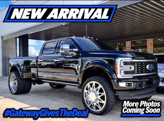 Certified 2025 Ford F450 Platinum w/ Platinum Plus Package AWD/4WD image 1