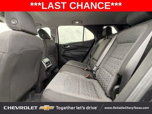 Used 2022 Chevrolet Equinox LT w/ LPO, Floor Liner Package FWD image 27
