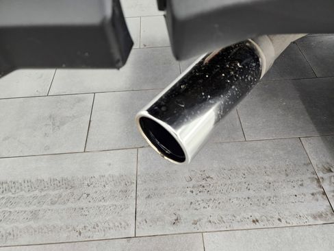 Used 2023 Ford F250 Lariat w/ Sport Appearance Package image 30