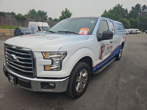 Used 2015 Ford F150 XLT w/ Equipment Group 301A Mid RWD image 4