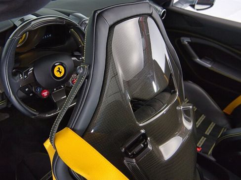 Used 2021 Ferrari F8 Tributo RWD image 22