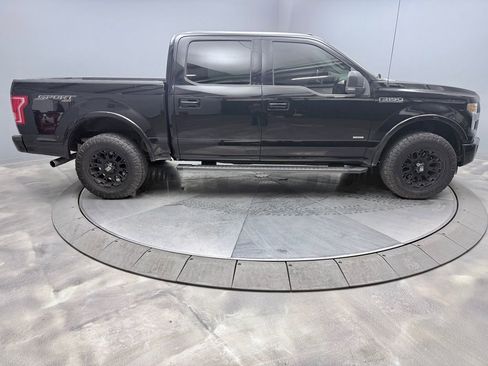 Used 2016 Ford F150 XLT w/ Equipment Group 302A Luxury image 4