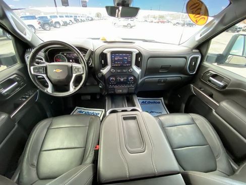 Used 2020 Chevrolet Silverado 3500 LTZ w/ LTZ Premium Package image 15