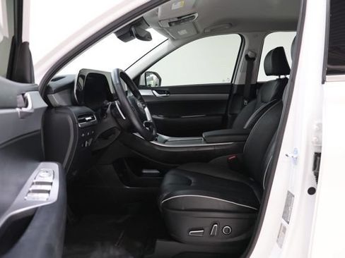 Used 2023 Hyundai Palisade SEL AWD/4WD image 15