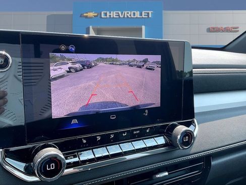 Used 2025 Chevrolet Colorado LT w/ Advanced Trailering Package RWD image 15