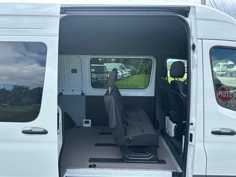 Used 2026 Mercedes-Benz Sprinter 2500 image 21