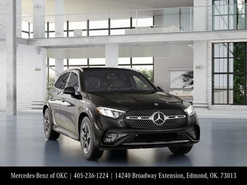 Used 2026 Mercedes-Benz GLC 300 4MATIC image 9