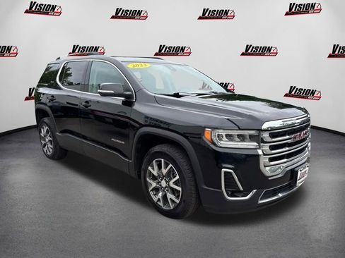 Used 2023 GMC Acadia SLT image 3