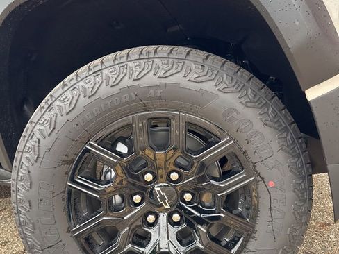 New 2026 Chevrolet Colorado Trail Boss AWD/4WD image 5