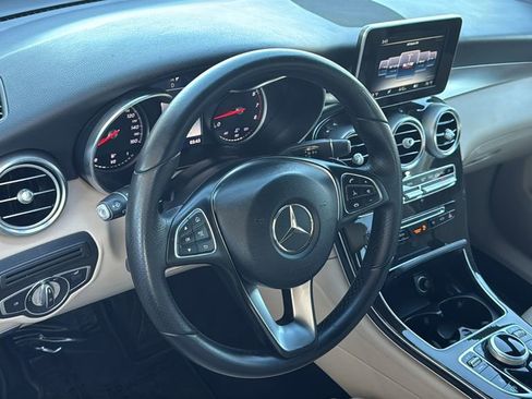 Used 2017 Mercedes-Benz GLC 300 image 21