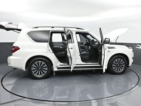 Used 2021 Nissan Armada SL w/ Midnight Edition Package image 53