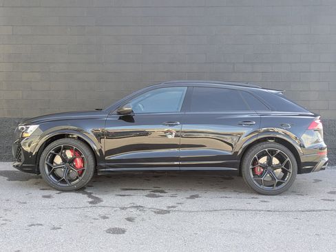 New 2026 Audi RS Q8 performance image 8