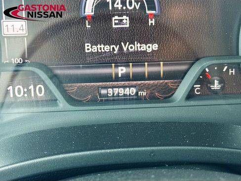 Used 2025 RAM 1500 Laramie AWD/4WD image 15