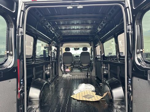 New 2026 RAM ProMaster 2500 w/ Power Group FWD image 29