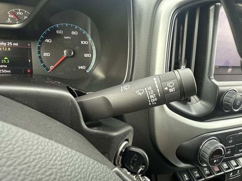 Used 2022 Chevrolet Colorado ZR2 AWD/4WD image 29
