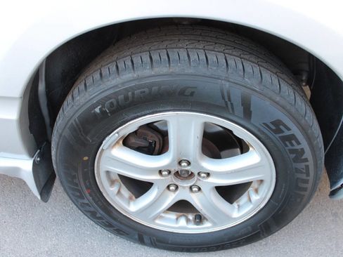 Used 2003 Subaru Baja image 11