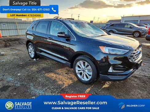 Used 2019 Ford Edge Titanium w/ Equipment Group 301A image 5