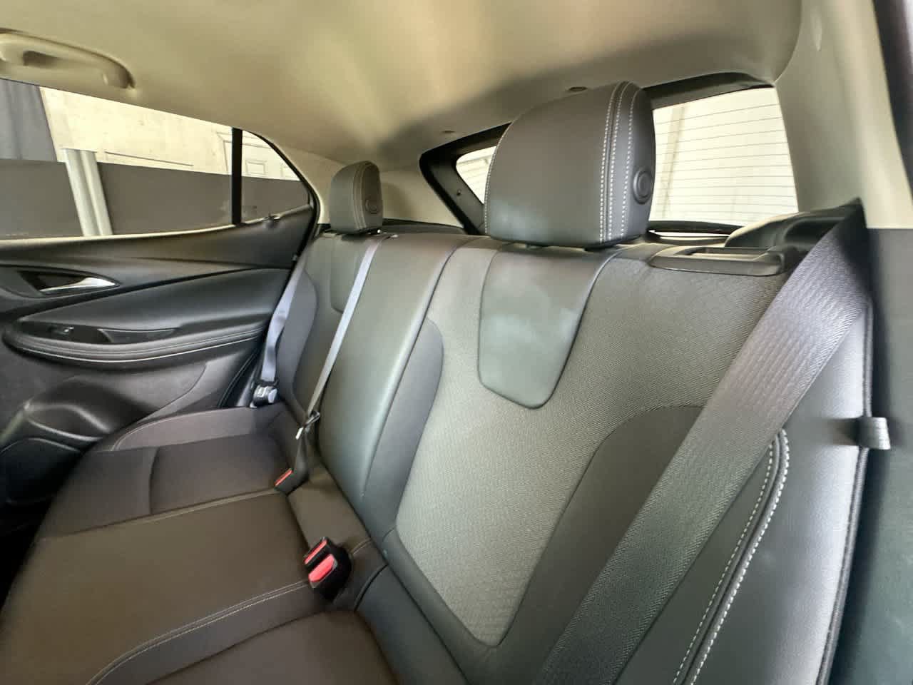 Used 2025 Buick Encore GX Preferred FWD image 22