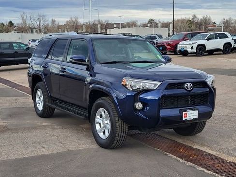 Used 2017 Toyota 4Runner SR5 Premium image 7