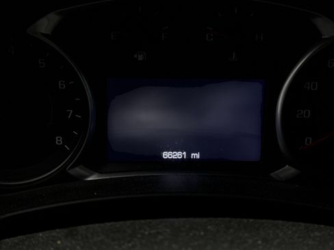 Used 2020 Chevrolet Equinox LT AWD/4WD image 10