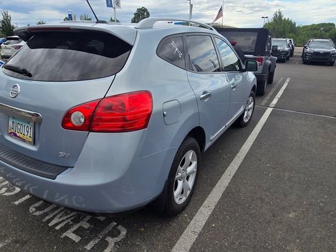 Used 2011 Nissan Rogue SV w/ Premium Pkg FWD image 5