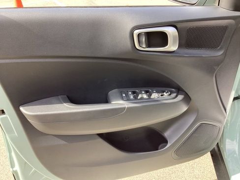 New 2026 Hyundai Venue SEL FWD image 21