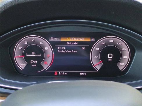 Used 2023 Audi Q5 2.0T Premium Plus w/ Premium Plus Package AWD/4WD image 11
