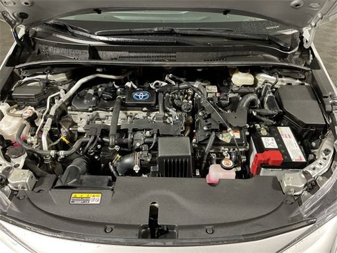 Used 2024 Toyota Corolla LE image 7