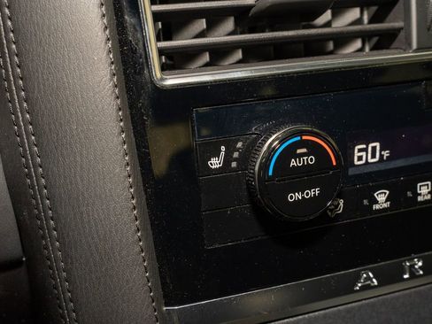 Used 2023 Nissan Armada SL w/ Midnight Edition Package image 15