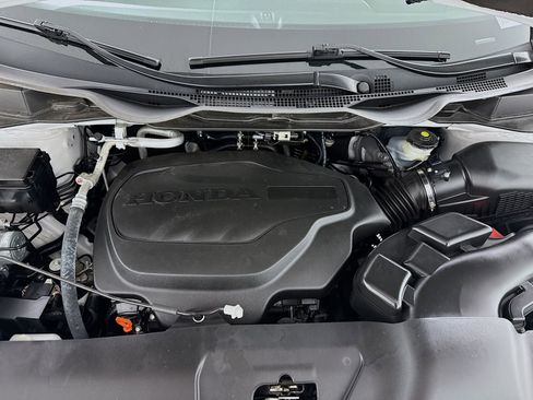 Used 2023 Honda Odyssey Touring image 10