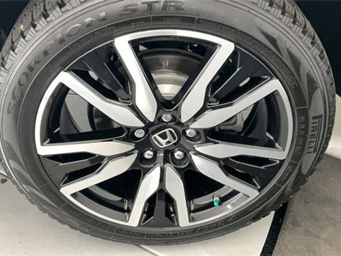 Certified 2021 Honda Pilot Touring image 36