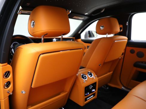 Certified 2023 Rolls-Royce Ghost w/ Ghost Package image 28