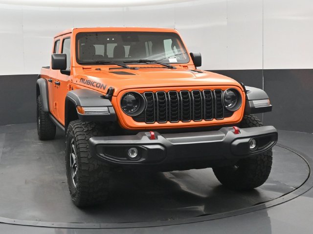 Used 2025 Jeep Gladiator Rubicon w/ Convenience Group AWD/4WD image 30