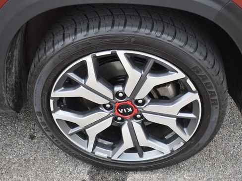 Used 2021 Kia Seltos SX AWD/4WD image 12