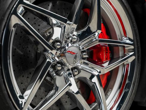 Used 2019 Chevrolet Corvette ZR1 RWD image 27