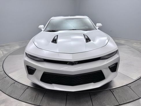 Used 2017 Chevrolet Camaro SS image 3