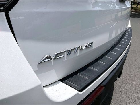 Used 2026 Ford Explorer Active RWD image 34