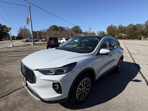New 2025 Ford Escape Plug-in Hybrid w/ PHEV Premium Package image 1