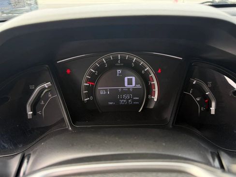 Used 2017 Honda Civic Sport image 11