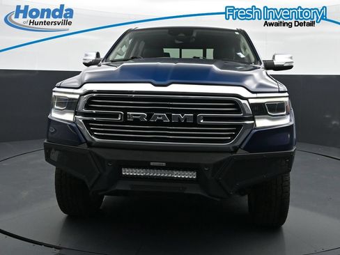Used 2022 RAM 1500 Laramie AWD/4WD image 3
