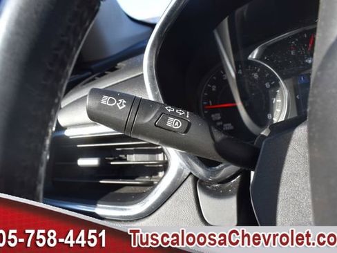Used 2020 Chevrolet Equinox LT image 30