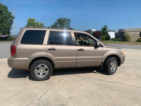 Used 2003 Honda Pilot EX image 11
