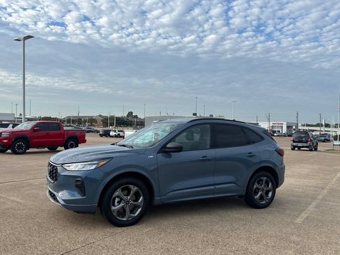 Used 2024 Ford Escape ST-Line AWD/4WD image 11