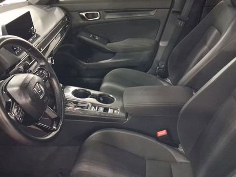 Used 2025 Honda Civic Sport image 9