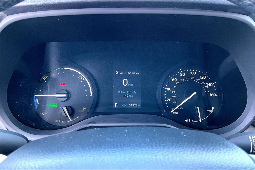 Used 2024 Toyota Sienna XLE w/ XLE Plus Package FWD image 12