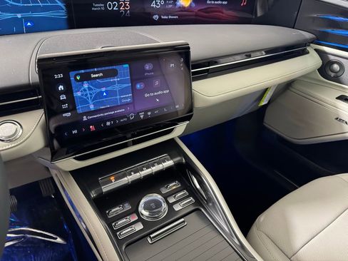 New 2026 Lincoln Nautilus Premier w/ Equipment Group 102A image 29