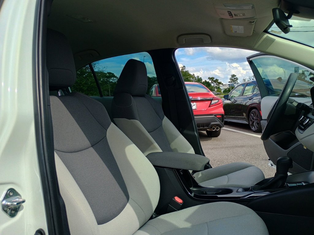 Used 2020 Toyota Corolla L FWD image 23