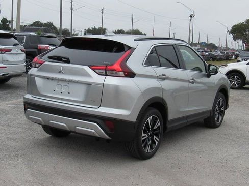 New 2026 Mitsubishi Eclipse Cross SE image 3
