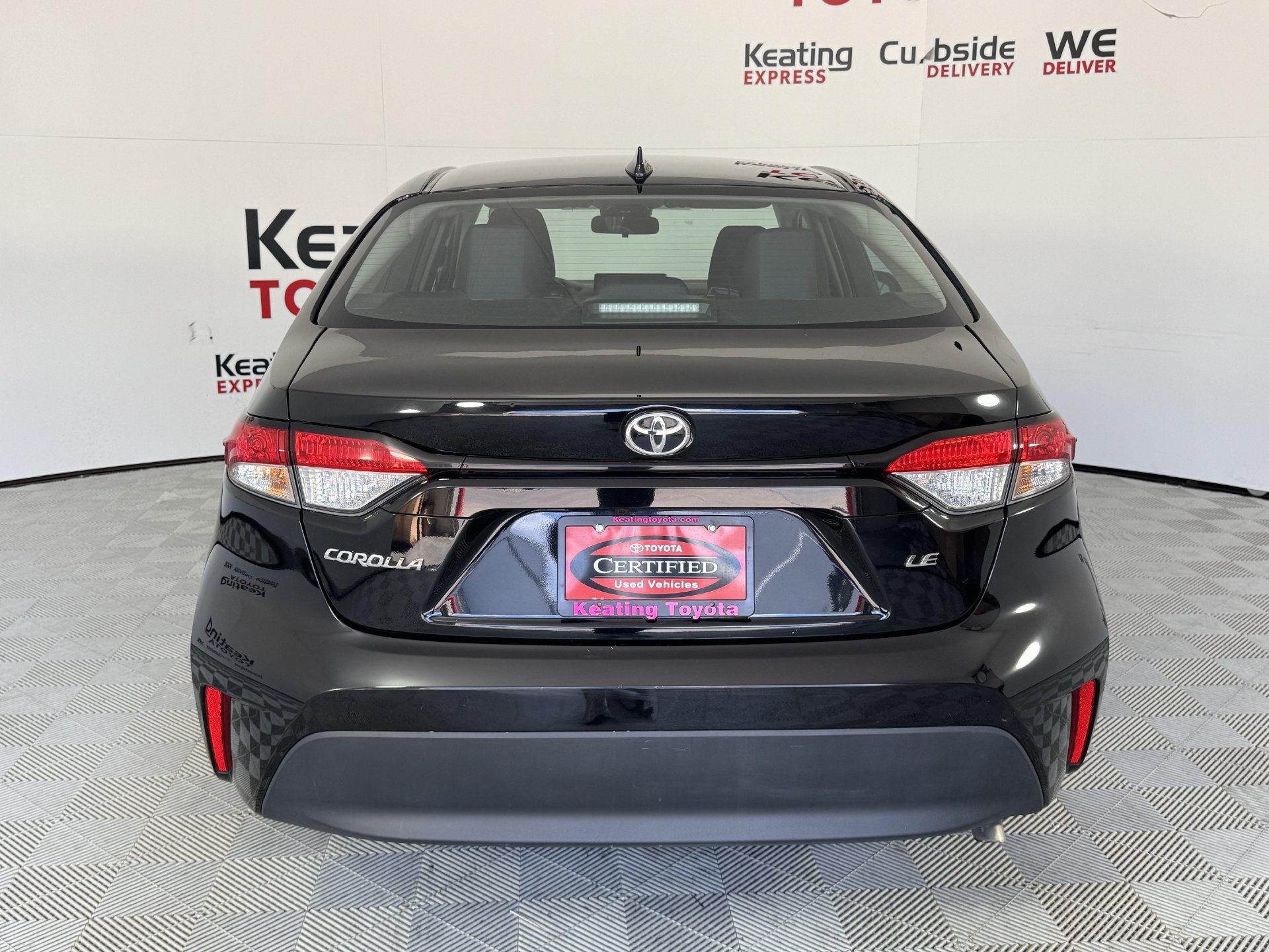 Certified 2025 Toyota Corolla LE FWD image 7